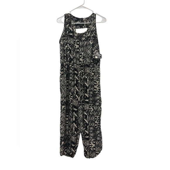 New Angie Black and White Jumpsuit Size L - Picture 1 of 10